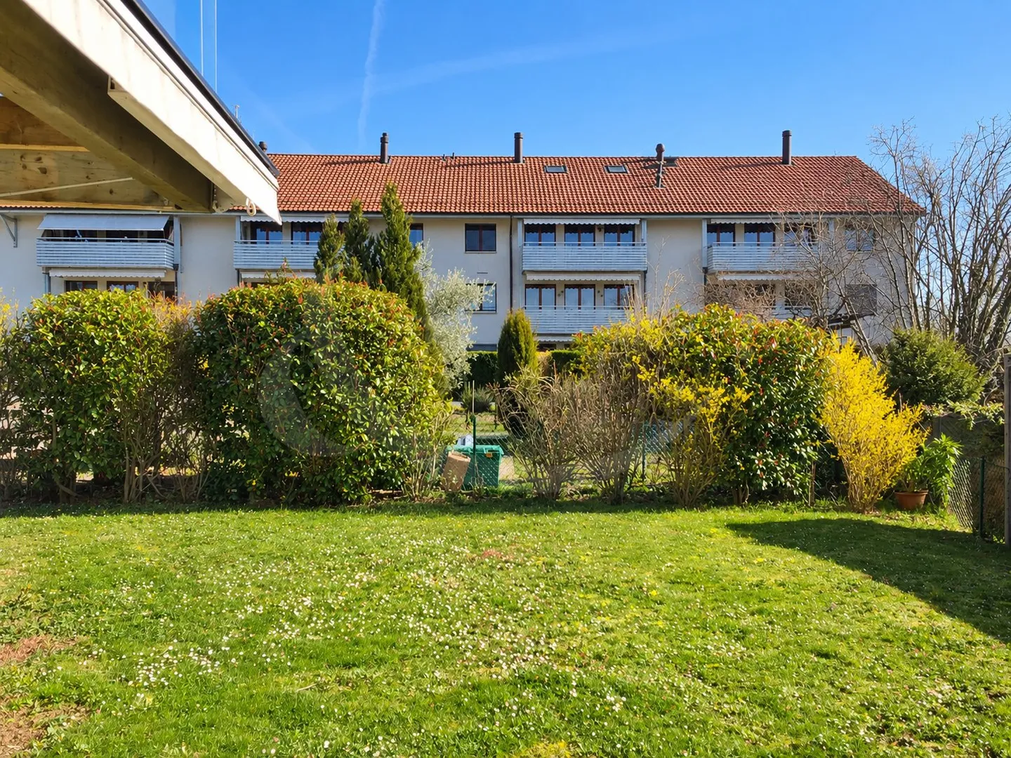 Zeitgenössische Doppelvilla in Avusy - Foto 1 von 9