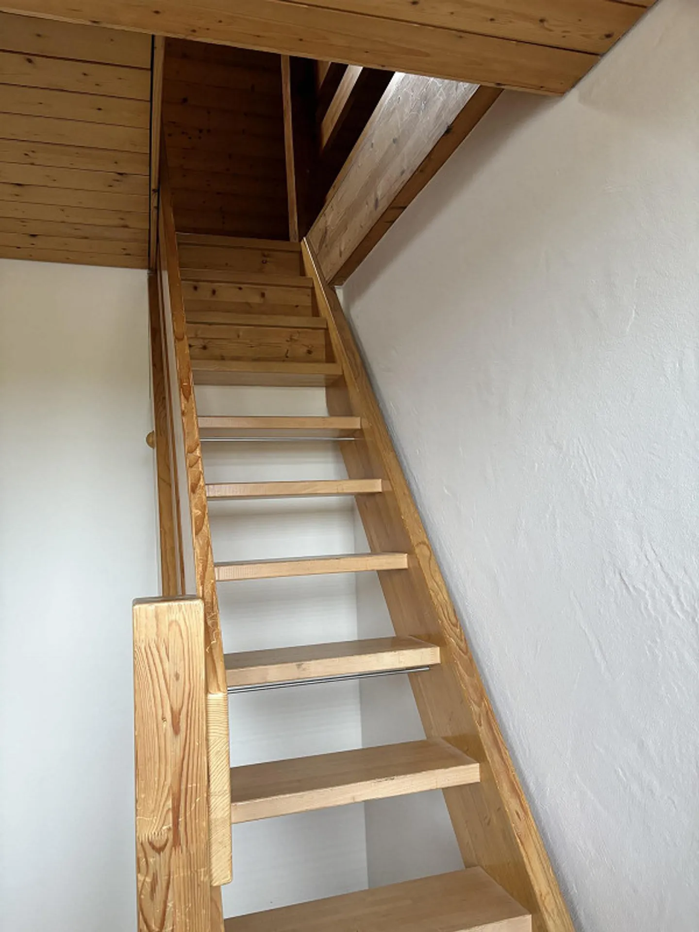 Appartement sous les combles lumineux, charmant et rénové de 5 1/2 pièces - Photo 11 sur 22