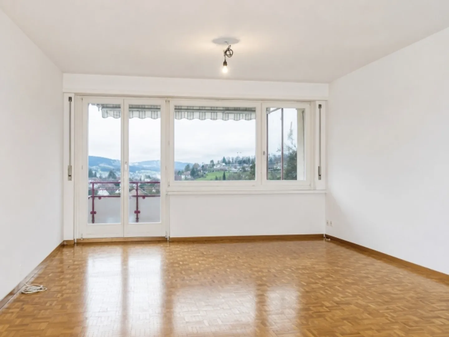 Charming Apartment Near Nature - Photo 1 of 1