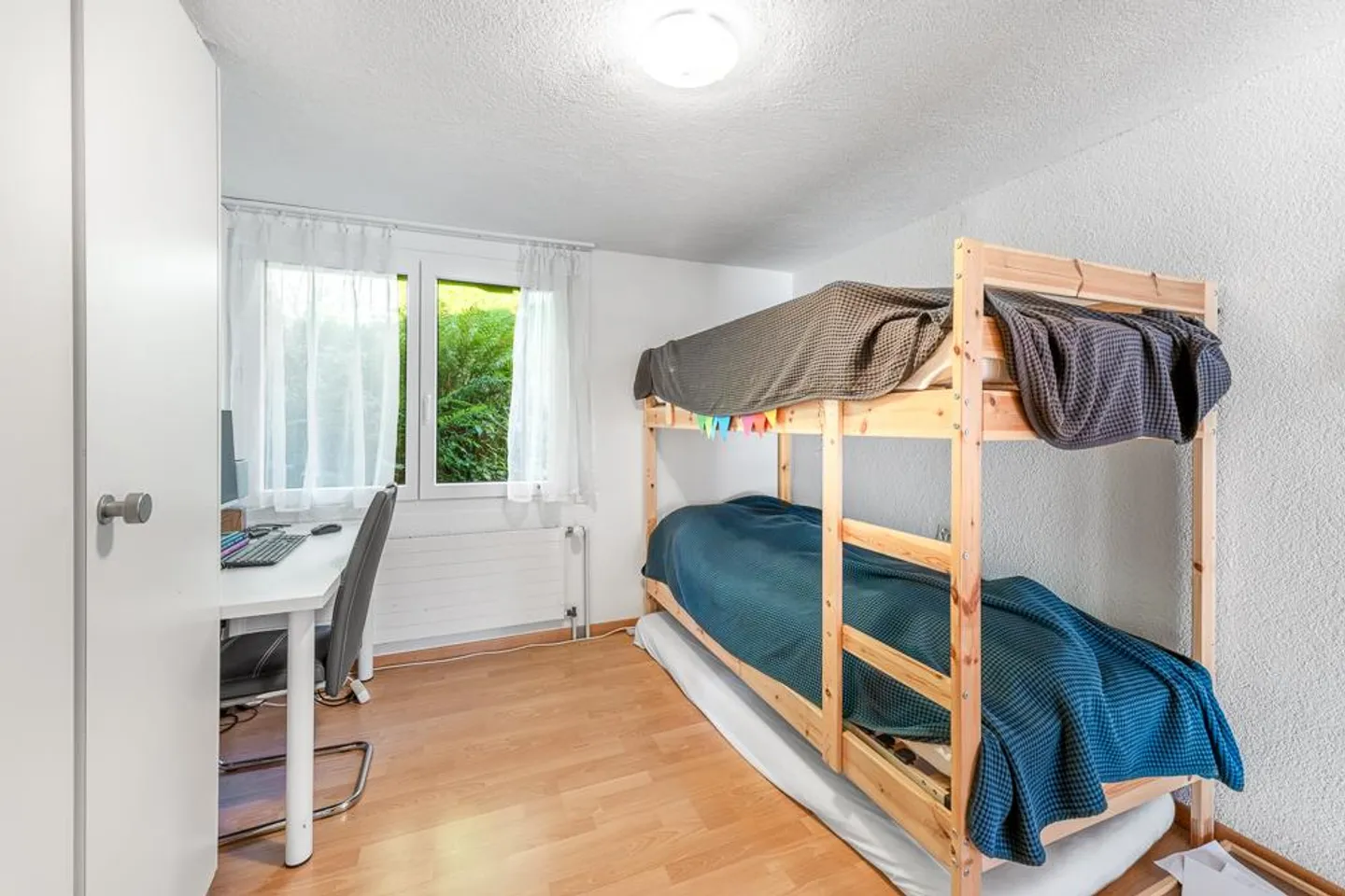 vollständig möblierte Ferienwohnung in Braunwald - Photo 7 sur 12