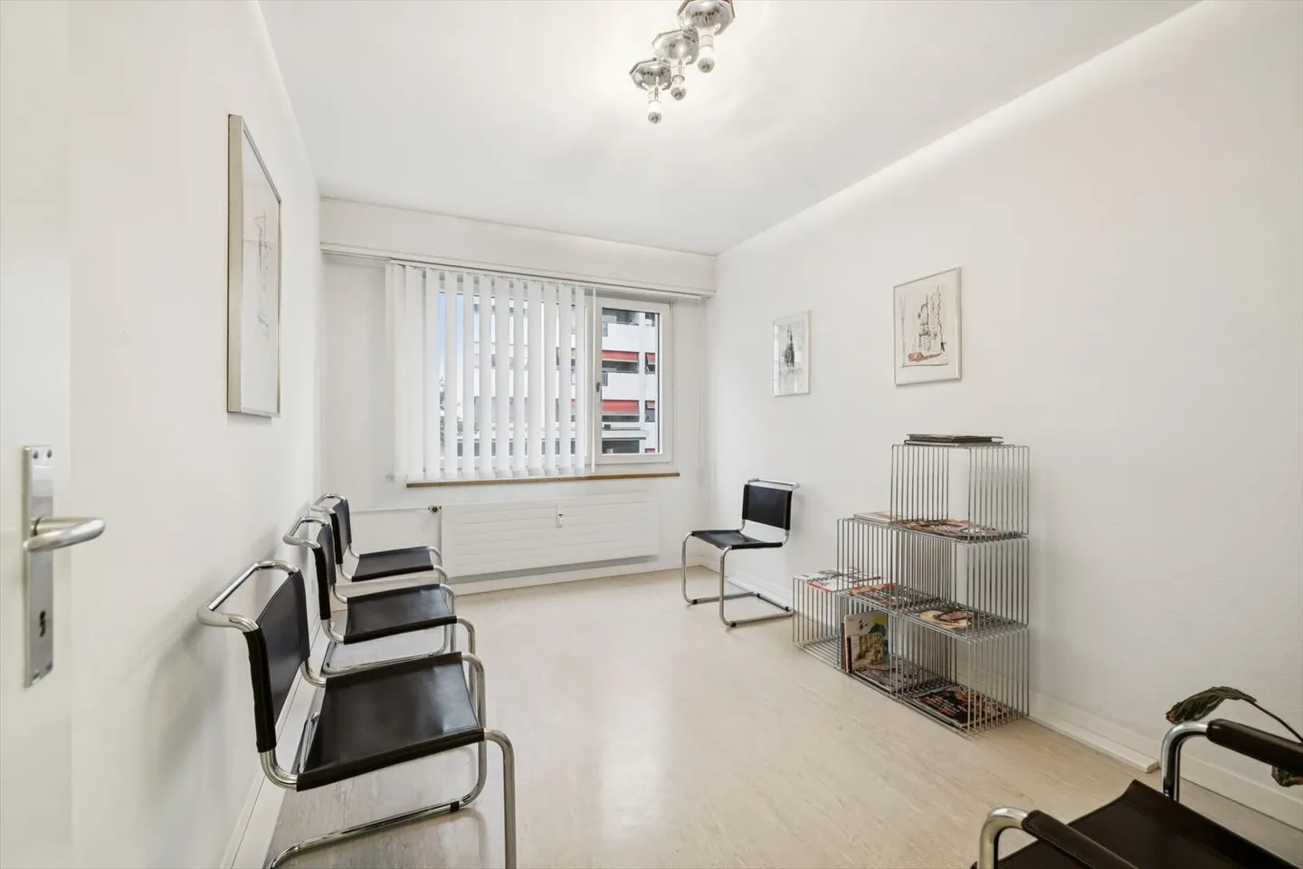 Practice, Therapy or Office in the Trend District Gundeldingen, Basel – 187 m² - Photo 5 of 11