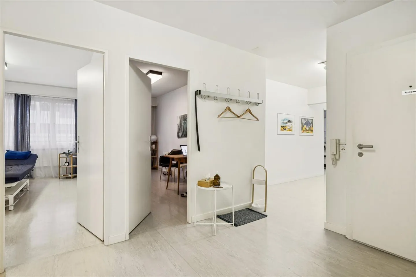 Practice, Therapy or Office in the Trend District Gundeldingen, Basel – 187 m² - Photo 9 of 11