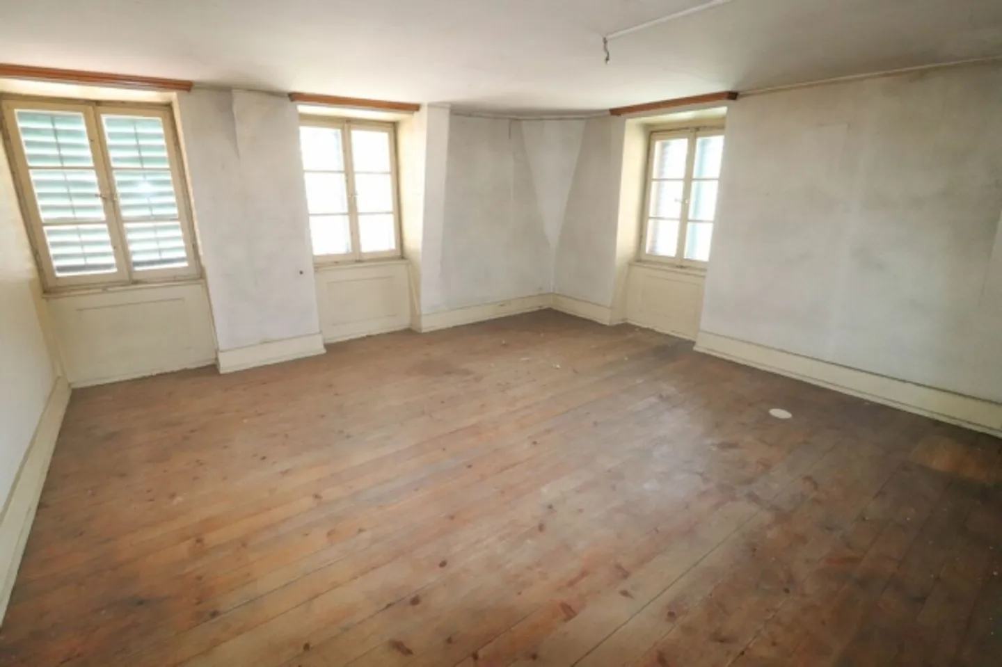 13 Room single house - Photo 14 of 18