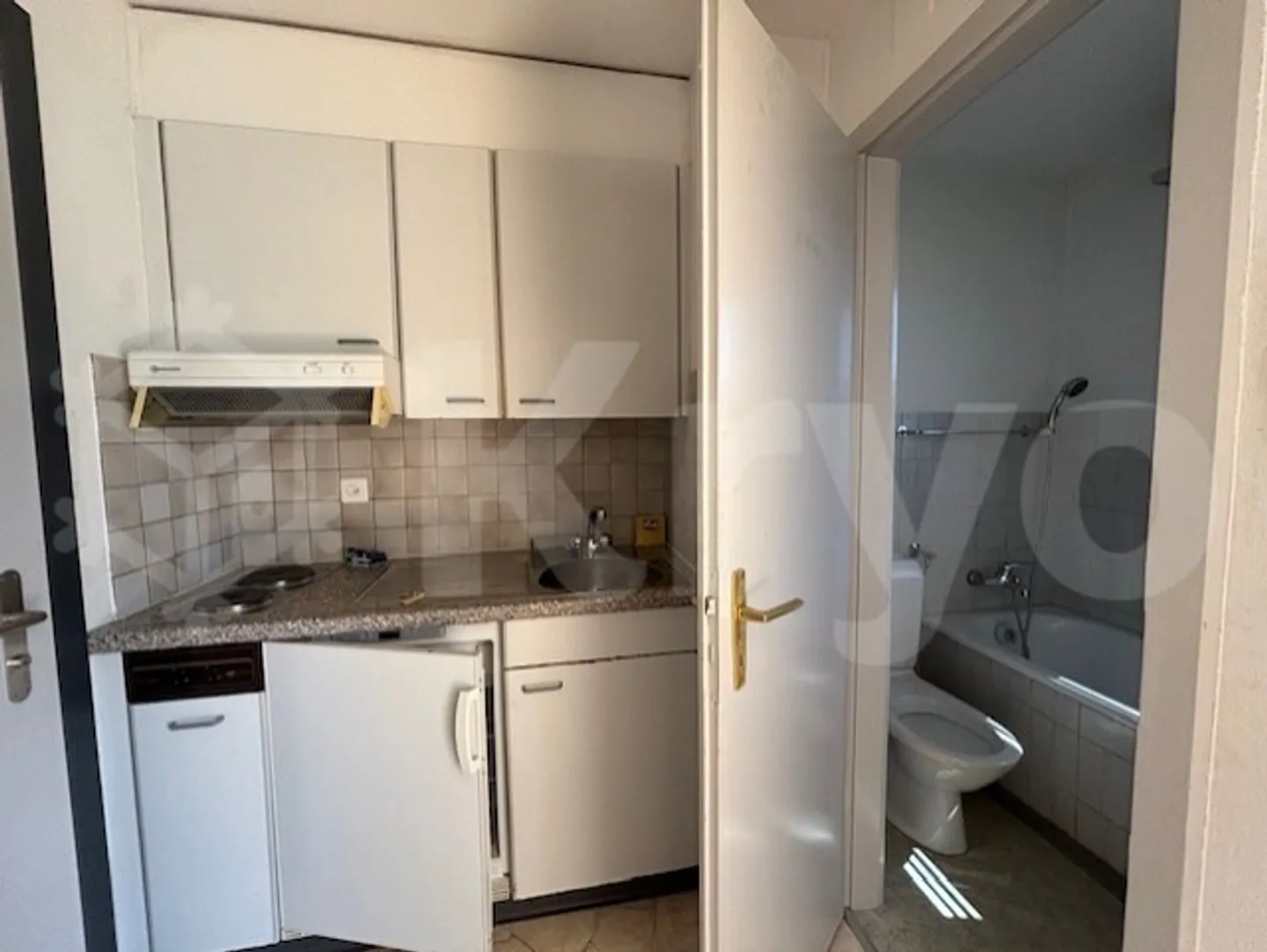 Delémont, city center - studio for rent - Photo 4 of 5