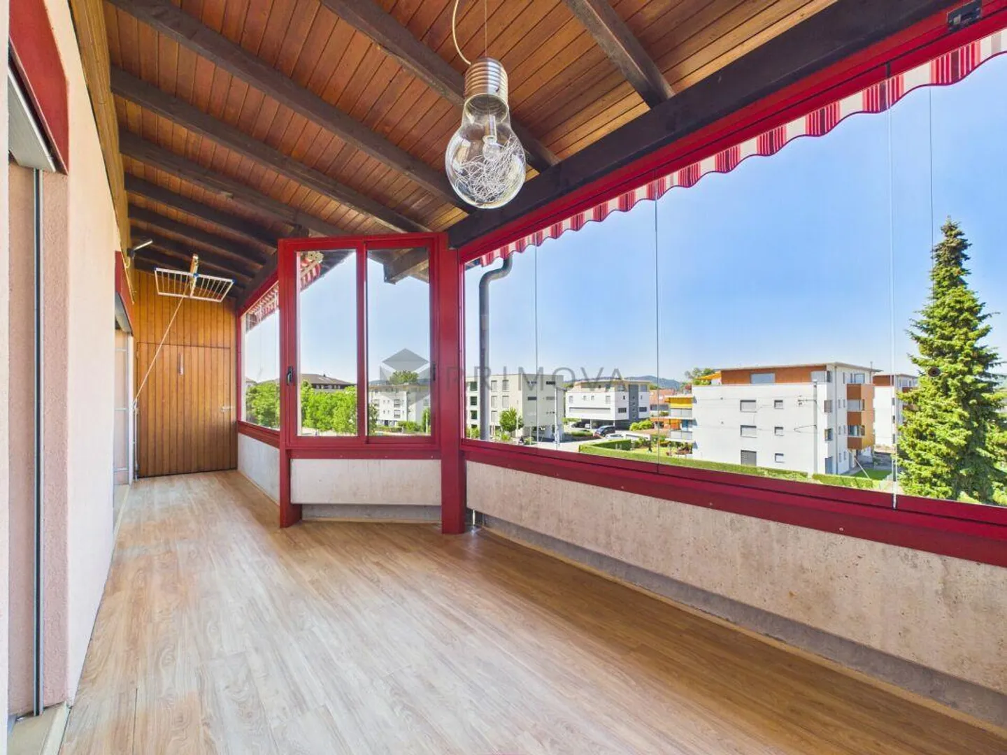 Geräumige Familienwohnung mit Balkon - Foto 9 von 10