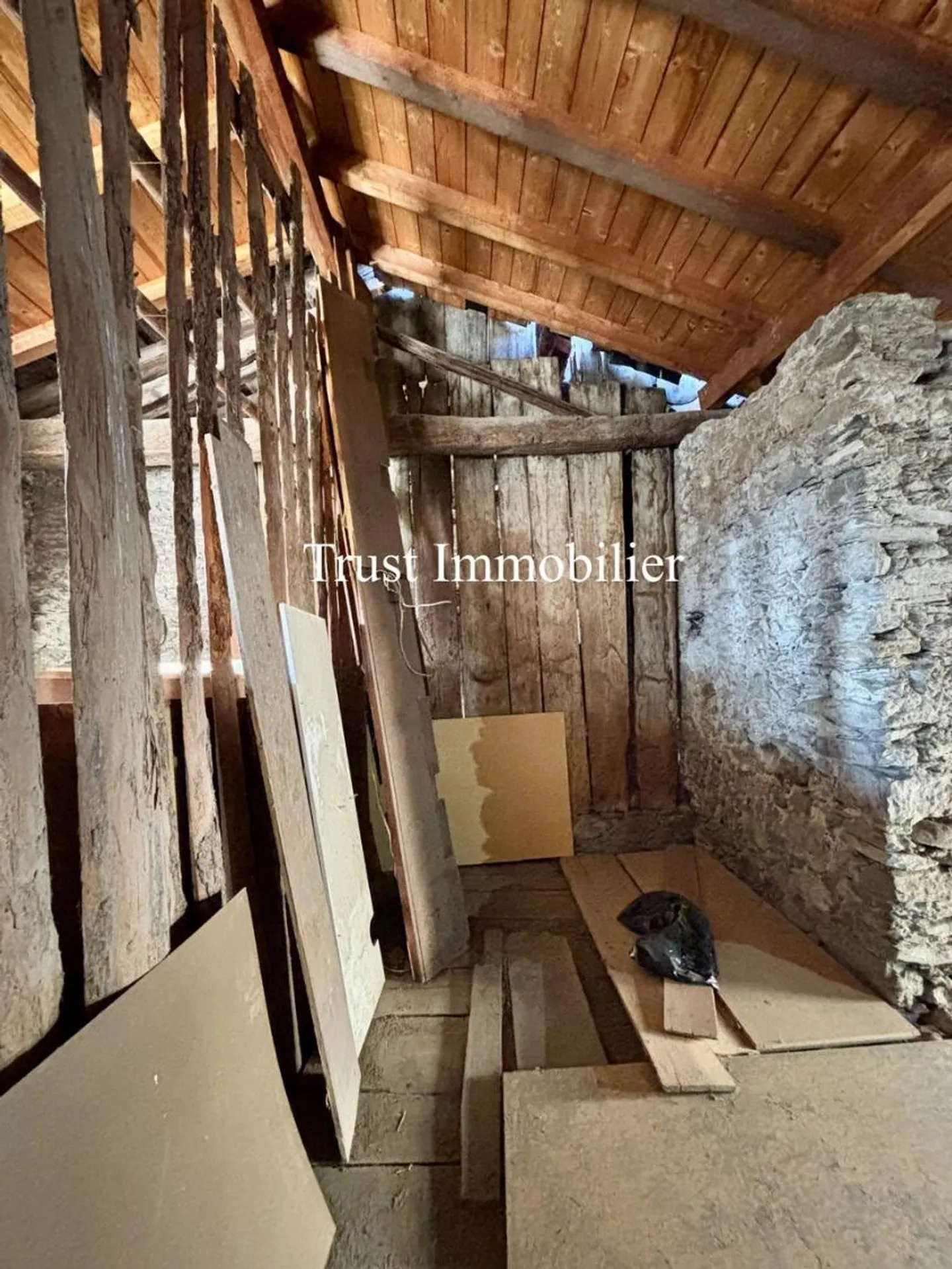 6003M-Riddes. Village house with great renovation potential - Photo 6 of 11