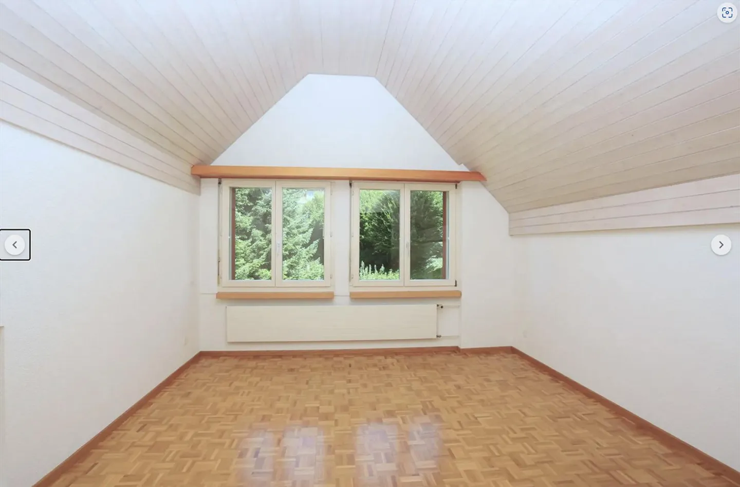 Appartamento mansardato di 3,5 locali al margine del villaggio con vista meravigliosa - Foto 4 di 6