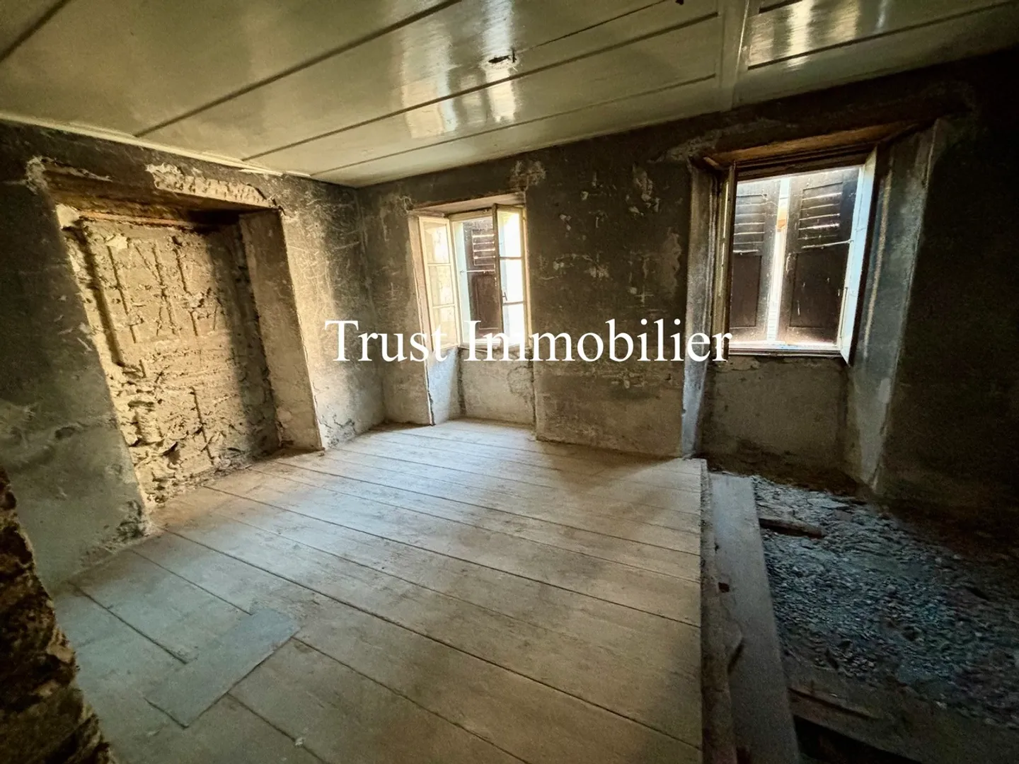 6003M-Riddes. Village house with great renovation potential - Photo 8 of 11
