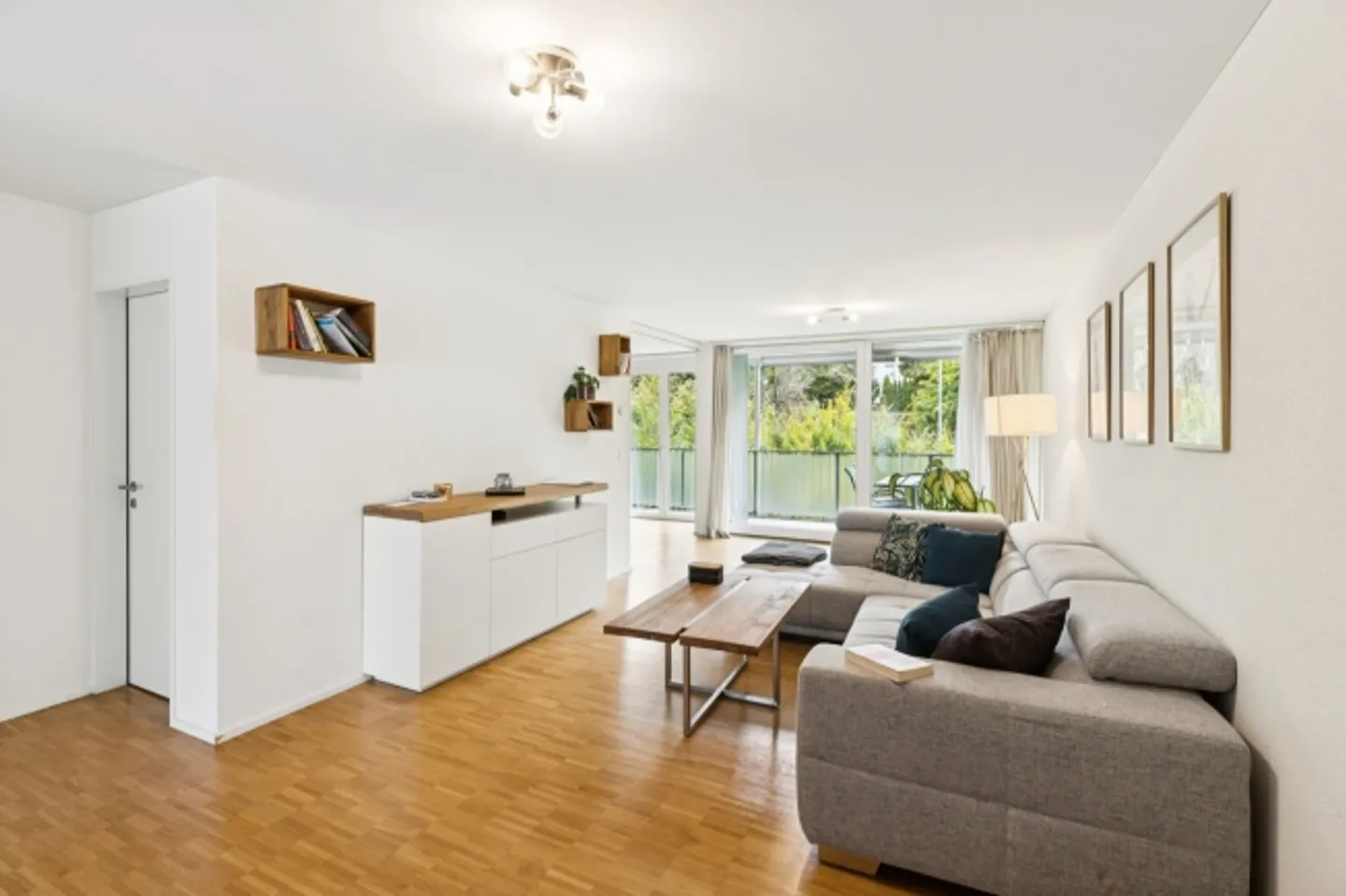 2½ ROOM APARTMENT IN LUCERNE, FURNISHED, TEMPORARY - Photo 2 of 9