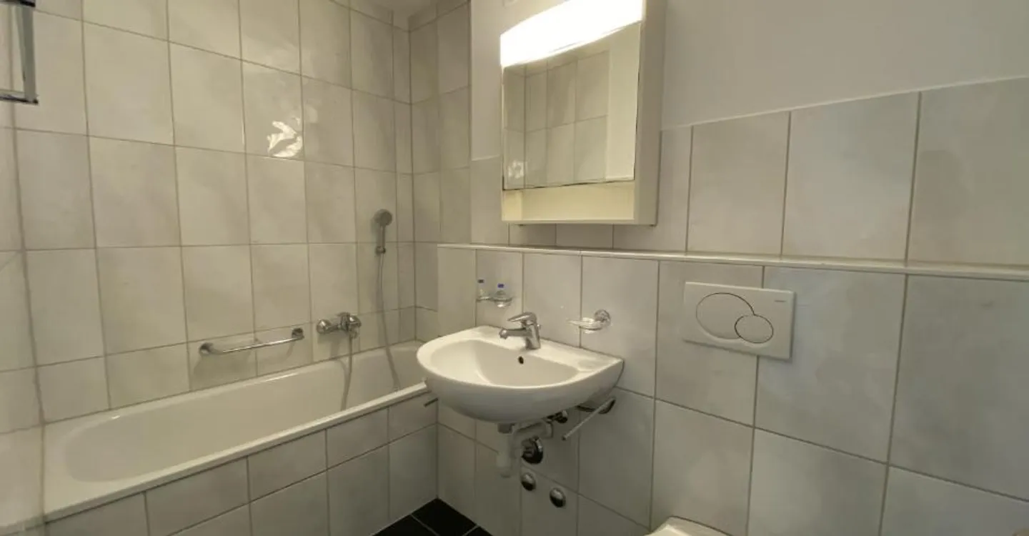 Duplex Charmant Près de Nidau - Photo 6 sur 8