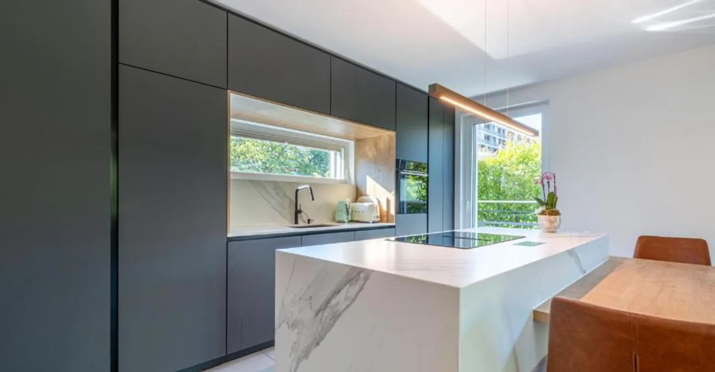 Attique Duplex avec Grande Terrasse - Photo 2 sur 6