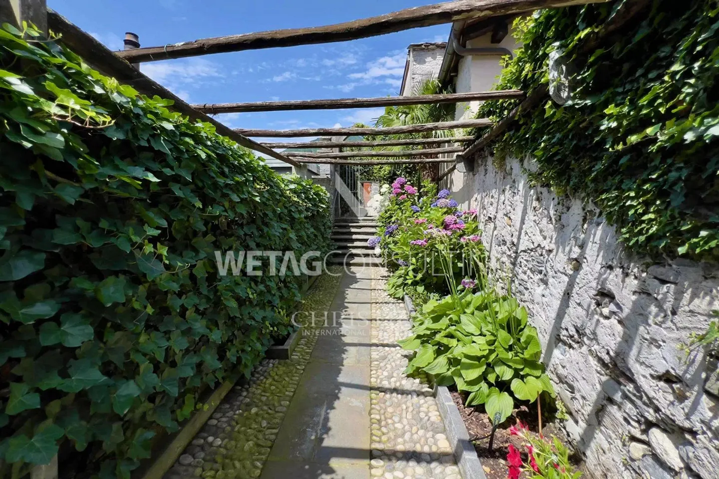 Lago Maggiore : Impressionnante villa historique à vendre à Golino - Photo 12 sur 13