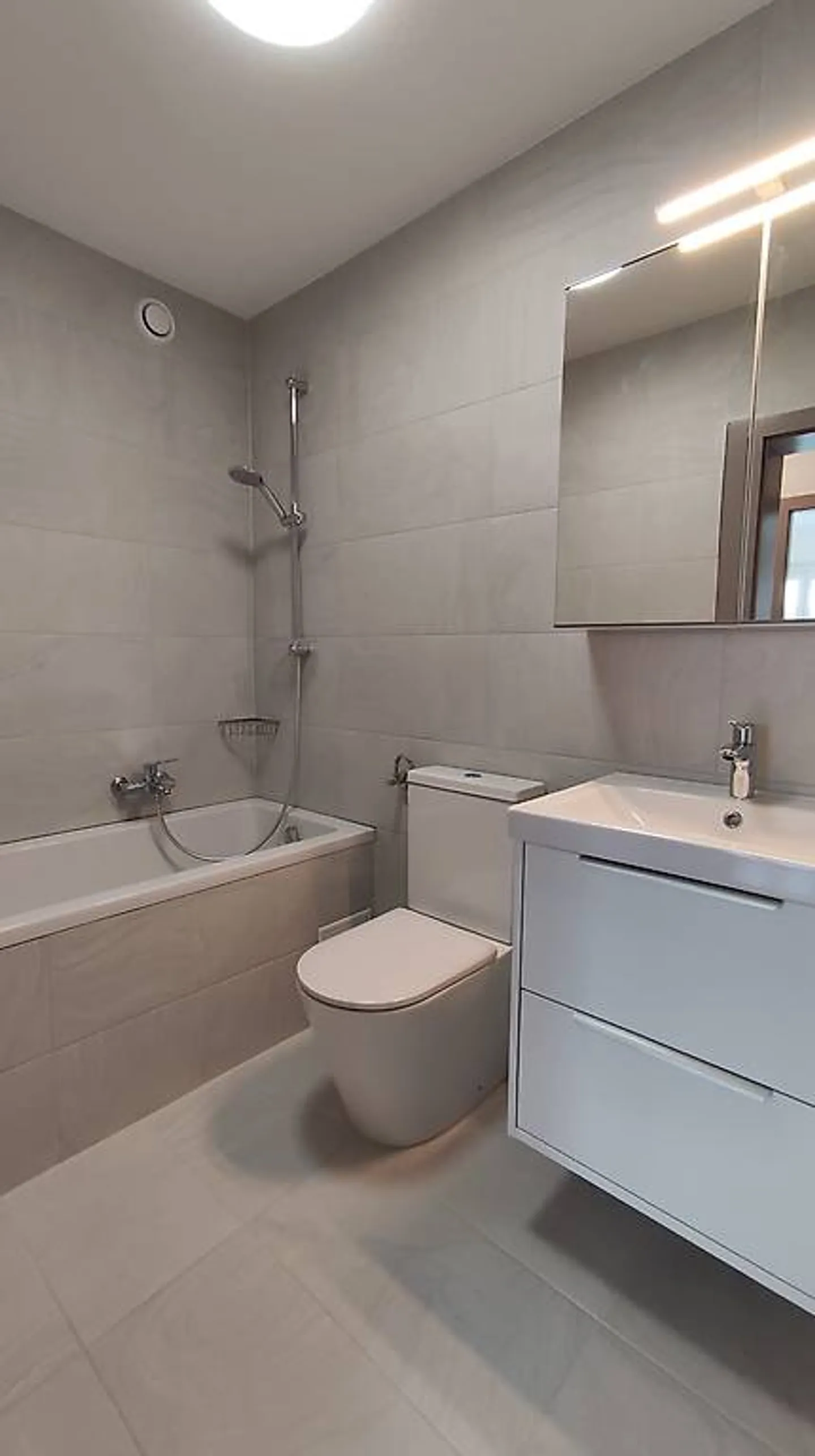 Appartamento 3,5 locali - Foto 3 di 3