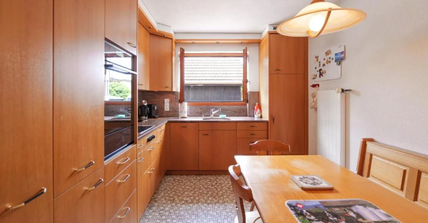 Charmantes Einfamilienhaus mit Bauland - Foto 2 von 7