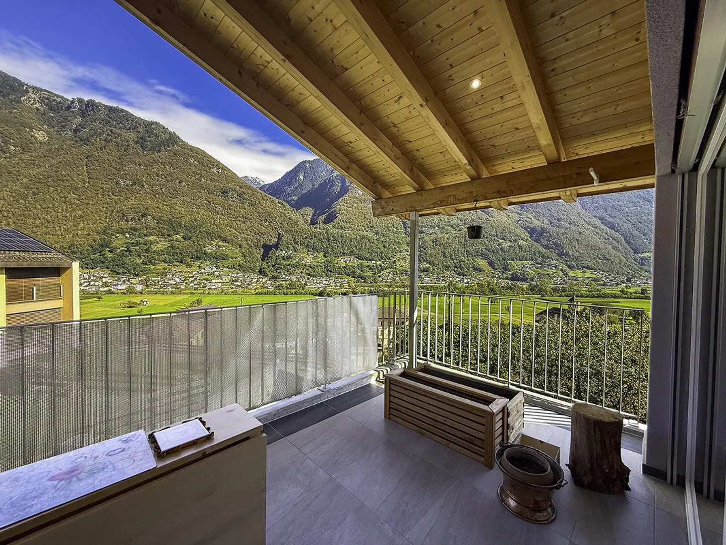 Val di Blenio - Casa unifamiliare con giardino e parcheggio, soleggiat - Foto 10 di 23