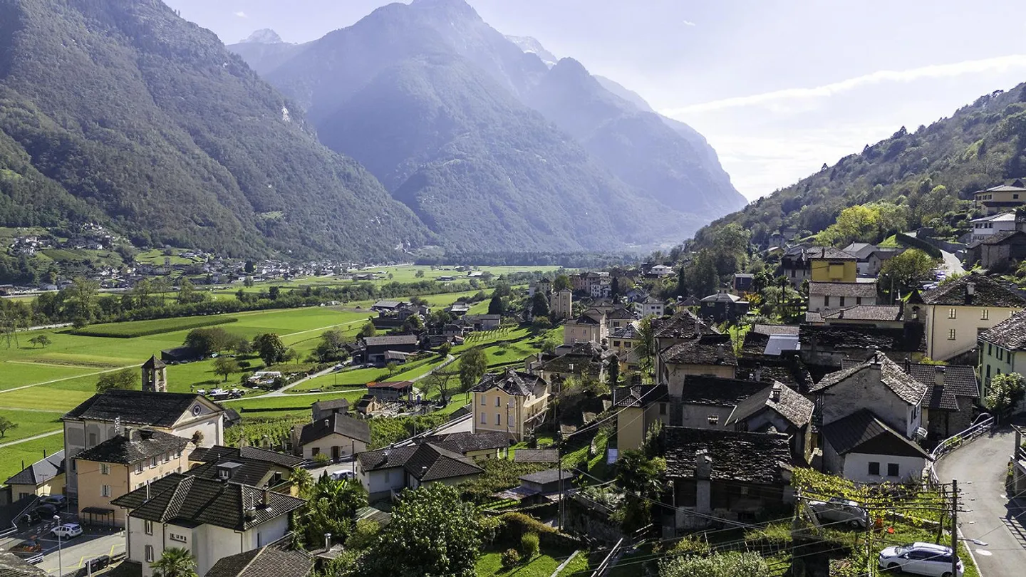 Val di Blenio - Casa unifamiliare con giardino e parcheggio, soleggiat - Foto 19 di 23
