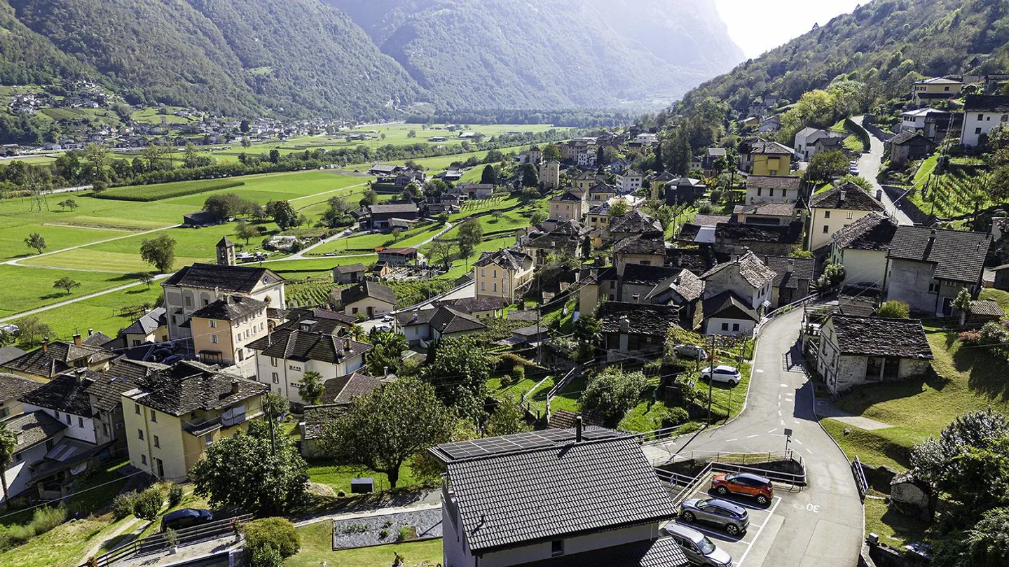 Val di Blenio - Casa unifamiliare con giardino e parcheggio, soleggiat - Foto 20 di 23