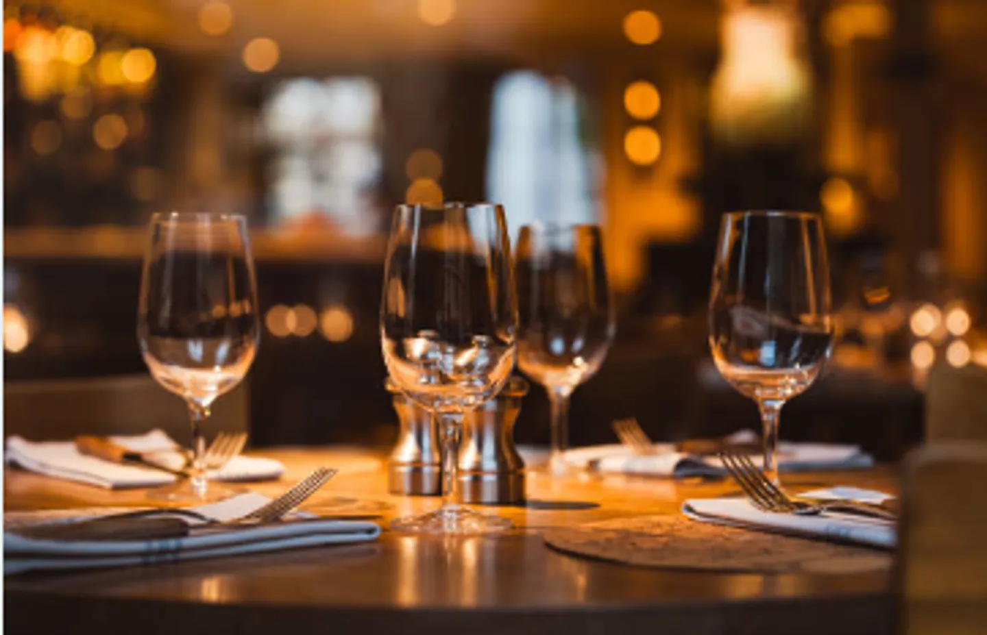Assunzione del contratto di locazione - Caffè-Ristorante con grande potenziale a Moudon - Foto 1 di 1