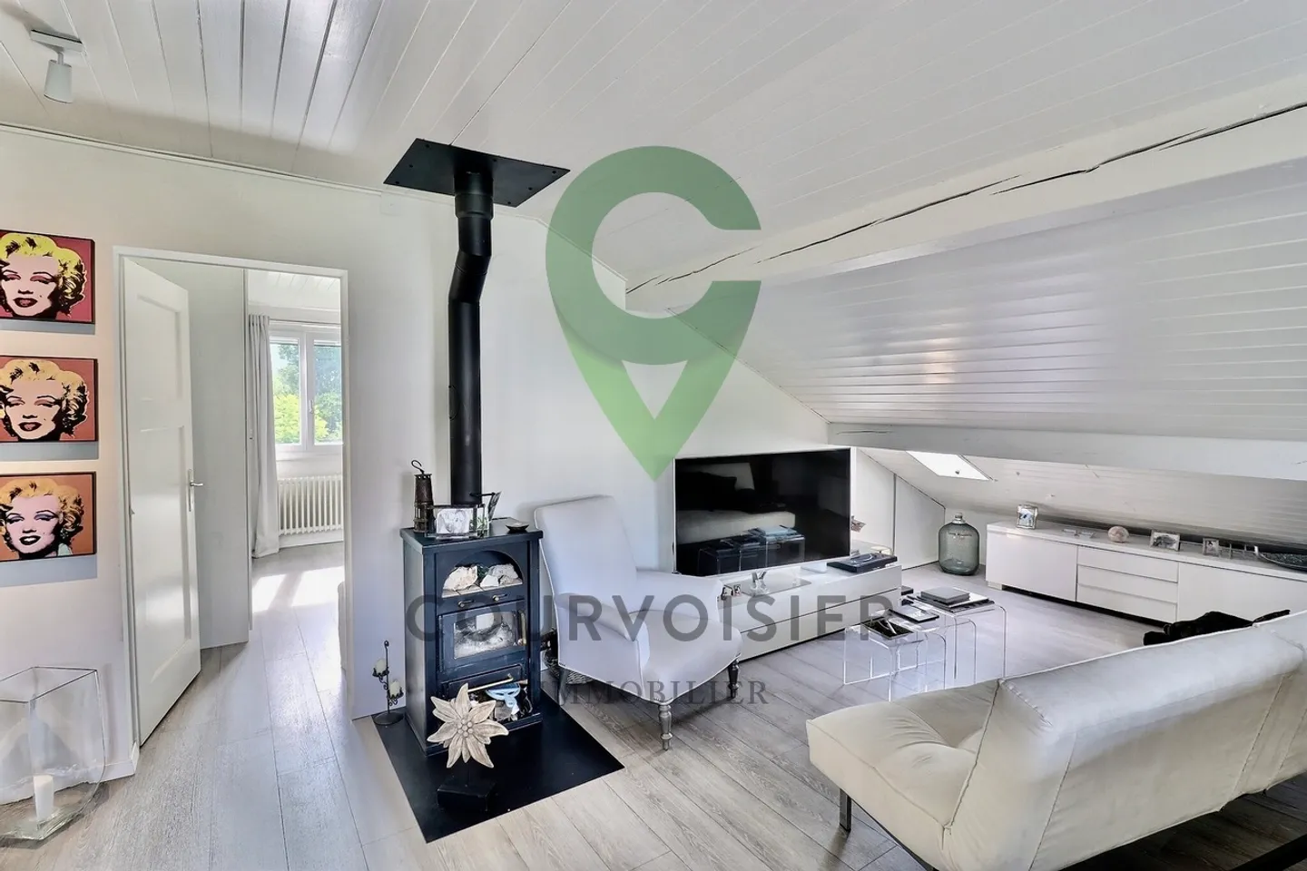 Maison familiale élégante avec piscine - Photo 9 sur 13