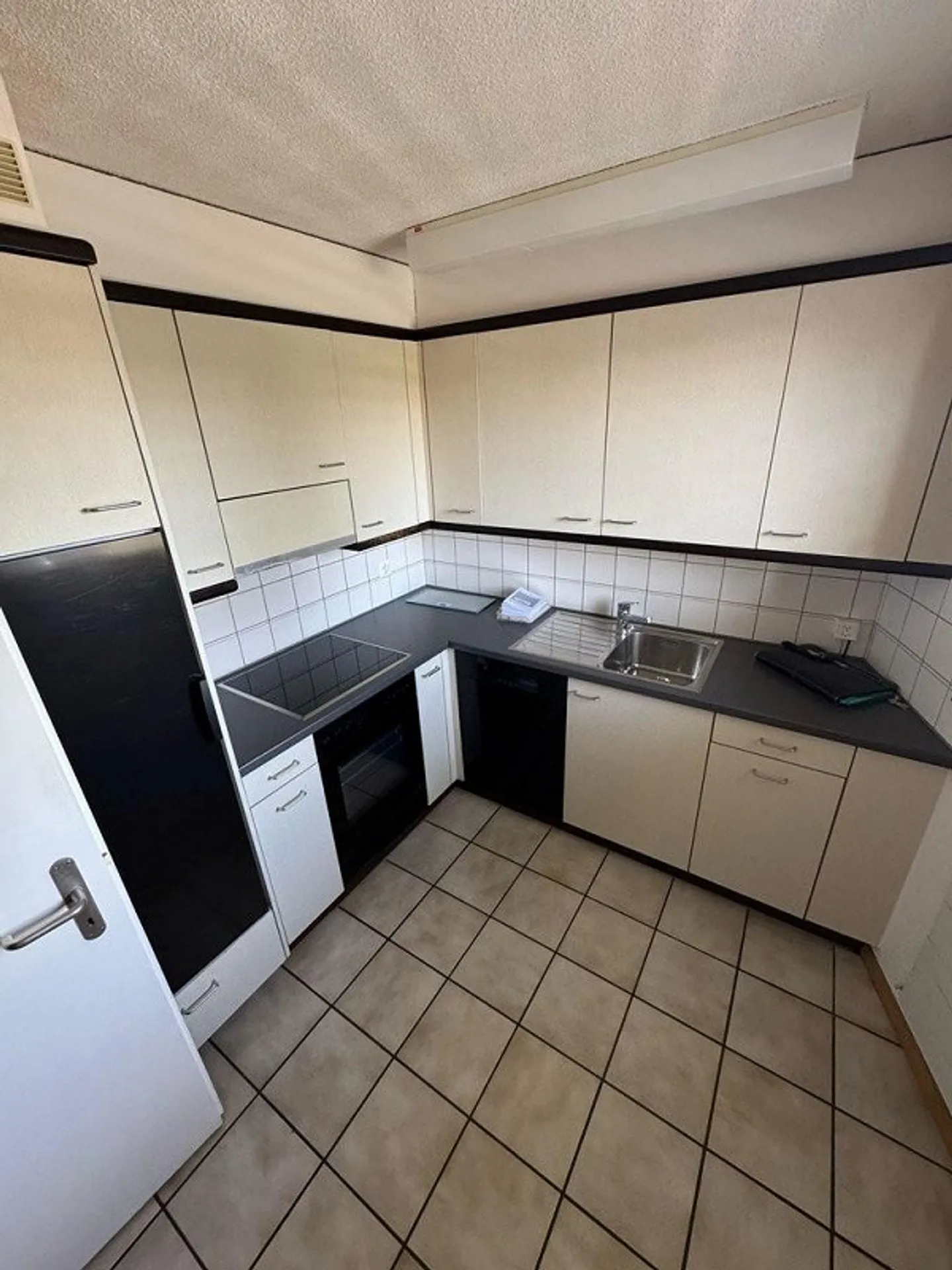 Helle 5.5-Zimmer-Maisonette-Wohnung mit Balkon - Foto 6 von 12