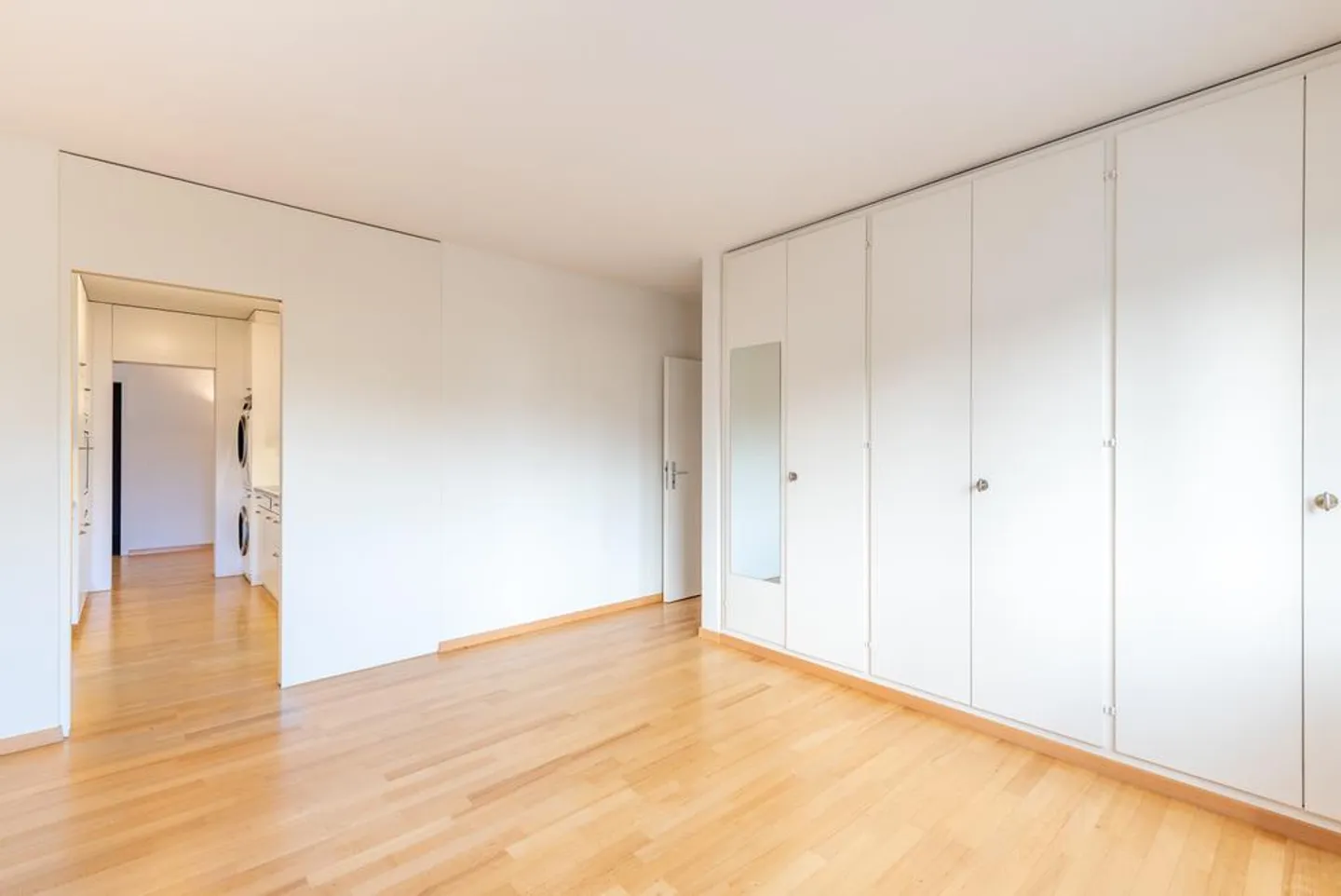 LOUER SANS CAUTION - Grand logement dans un emplacement central - Photo 4 sur 9