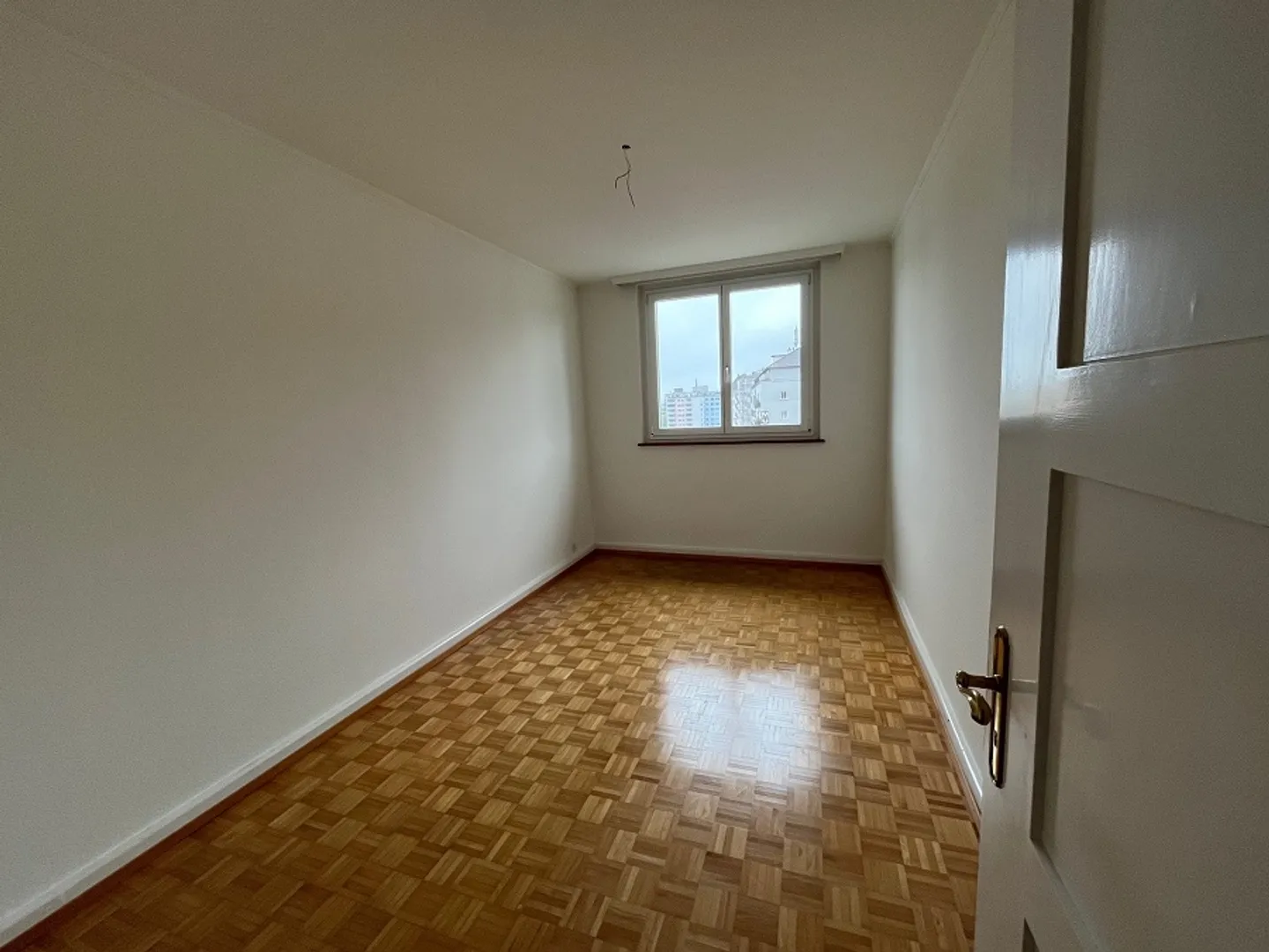 Charming old-style apartment in a central location - Photo 7 of 7