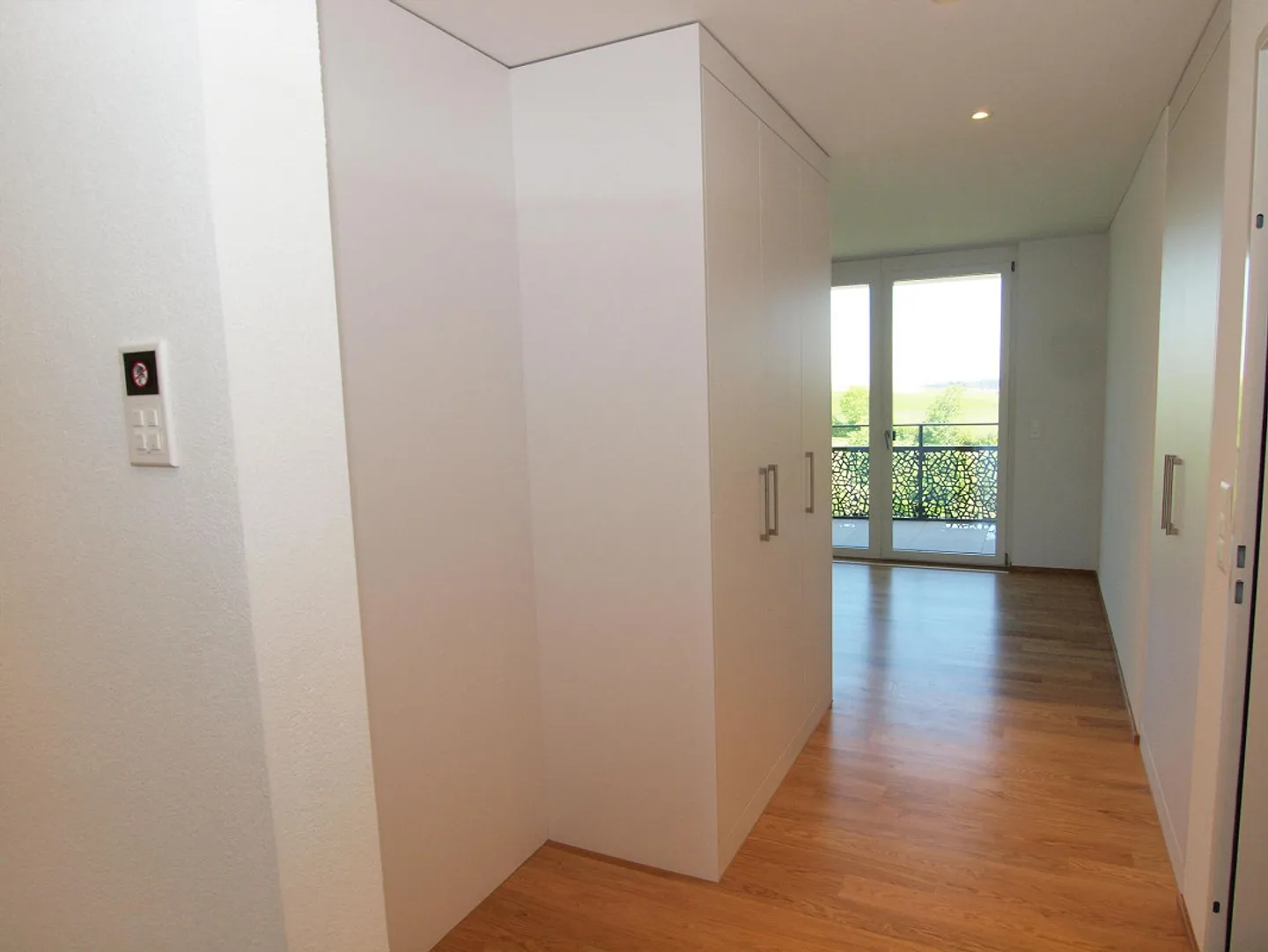 Bright 3.5 room apartment with two loggias - Photo 13 of 13