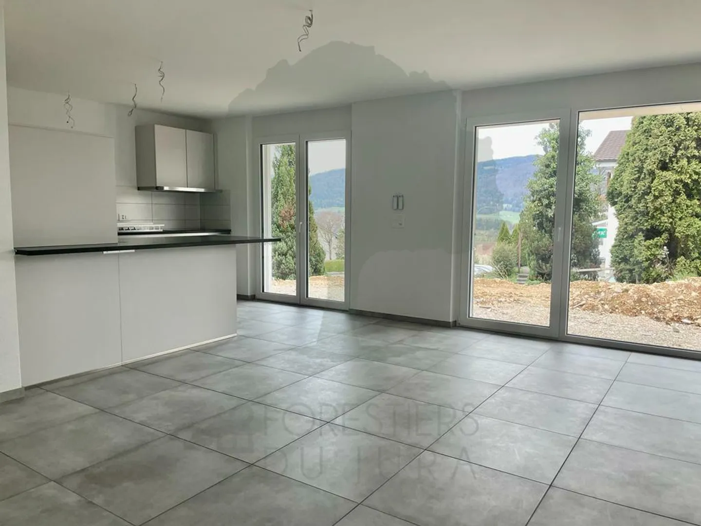 Magnificent 3.5-room apartment with private garden - Photo 1 of 11