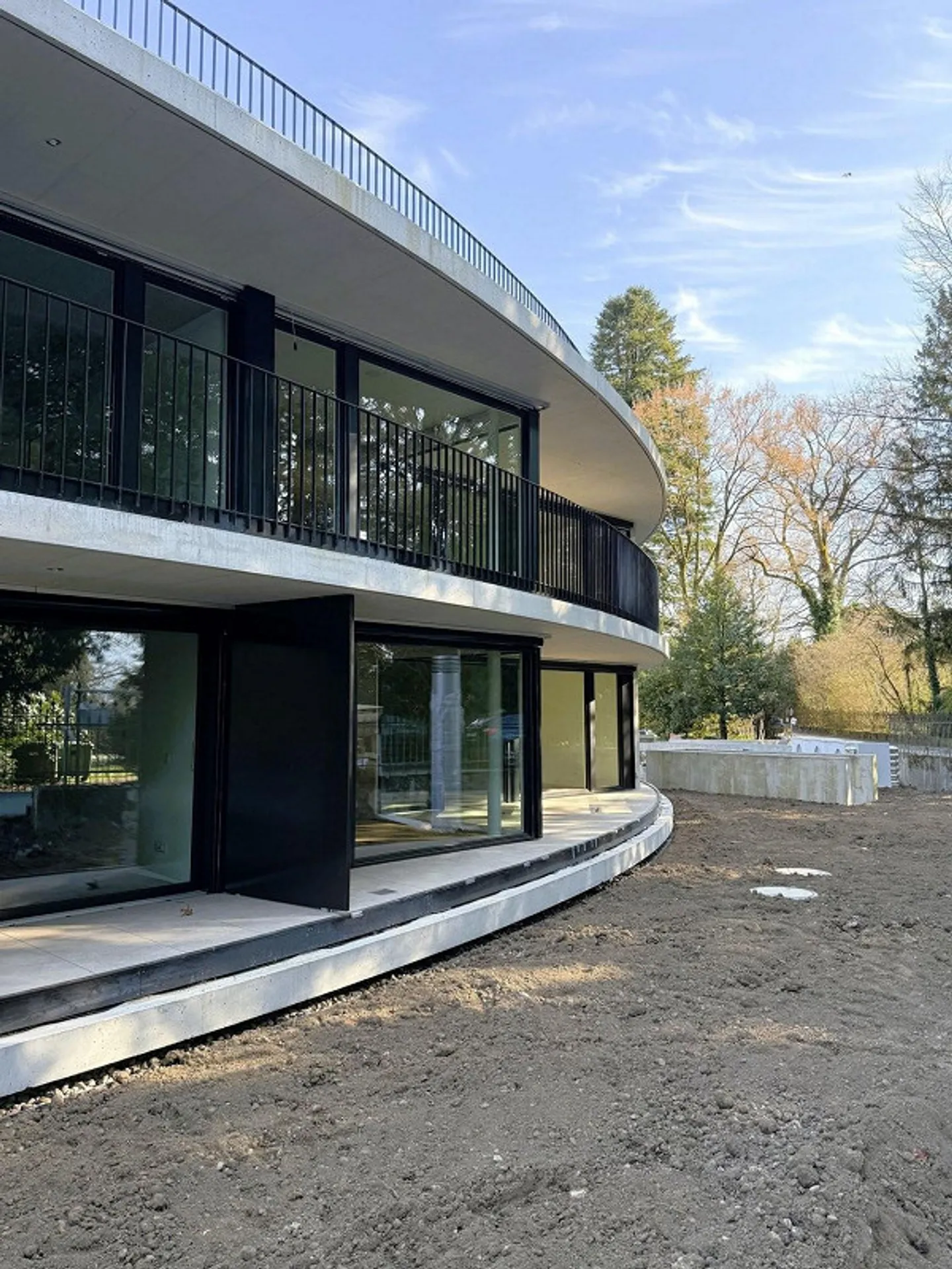 Vie moderne en attique dans un nouveau bâtiment - 4,5 pièces avec une immense terrasse - Photo 13 sur 13
