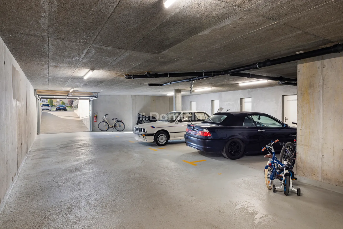 Moderner Parkplatz in Saxon - Foto 5 von 5
