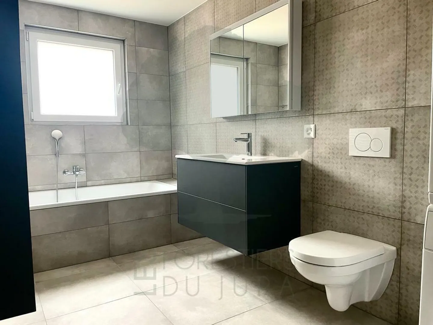 Magnificent 3.5-room apartment with private garden - Photo 6 of 11