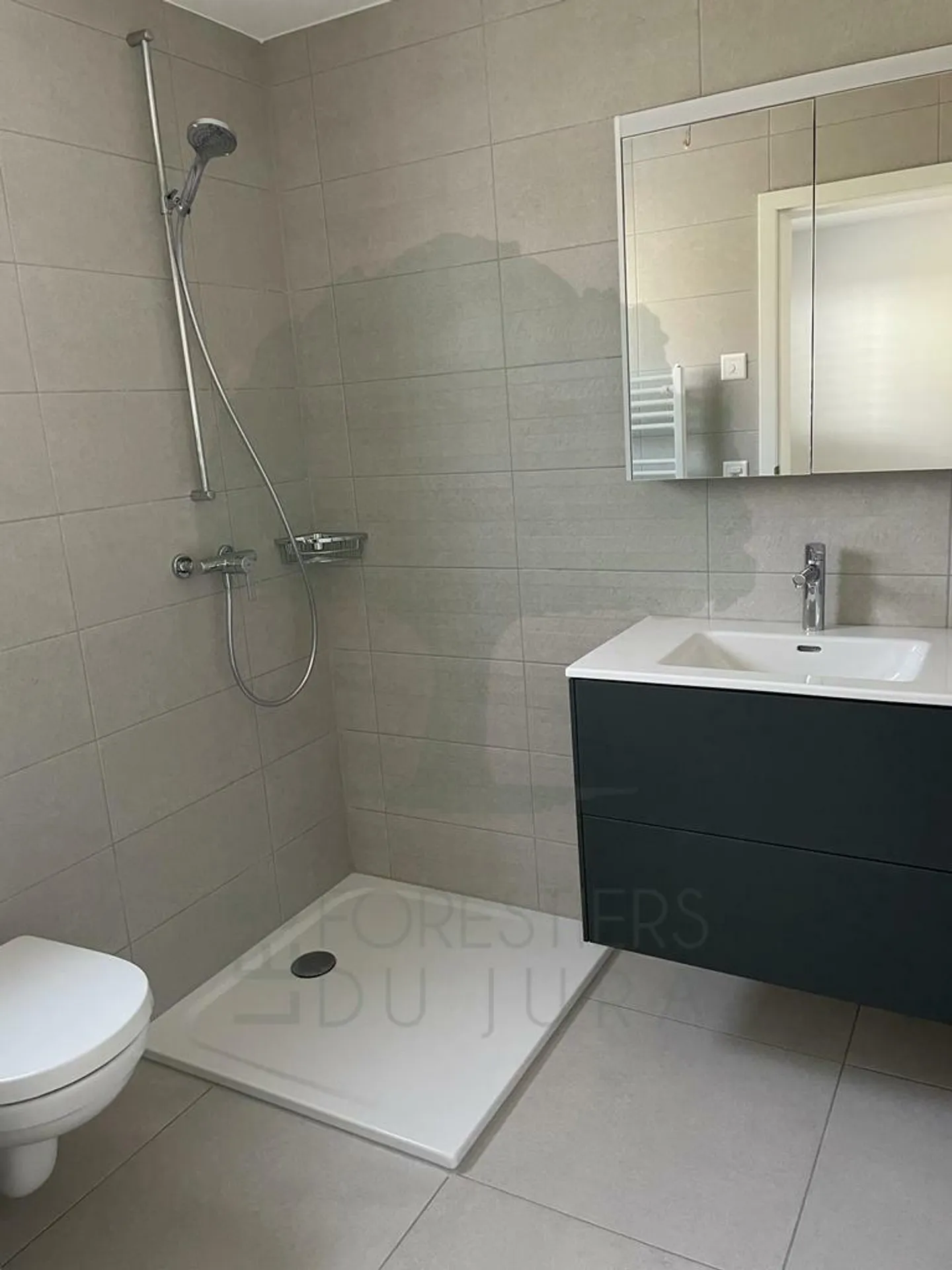 Magnificent 3.5-room apartment with private garden - Photo 8 of 11