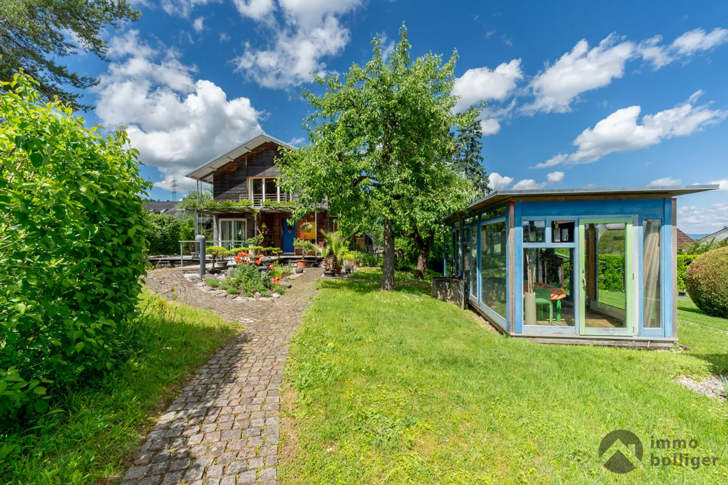 Charmantes Einfamilienhaus - Foto 2 von 12