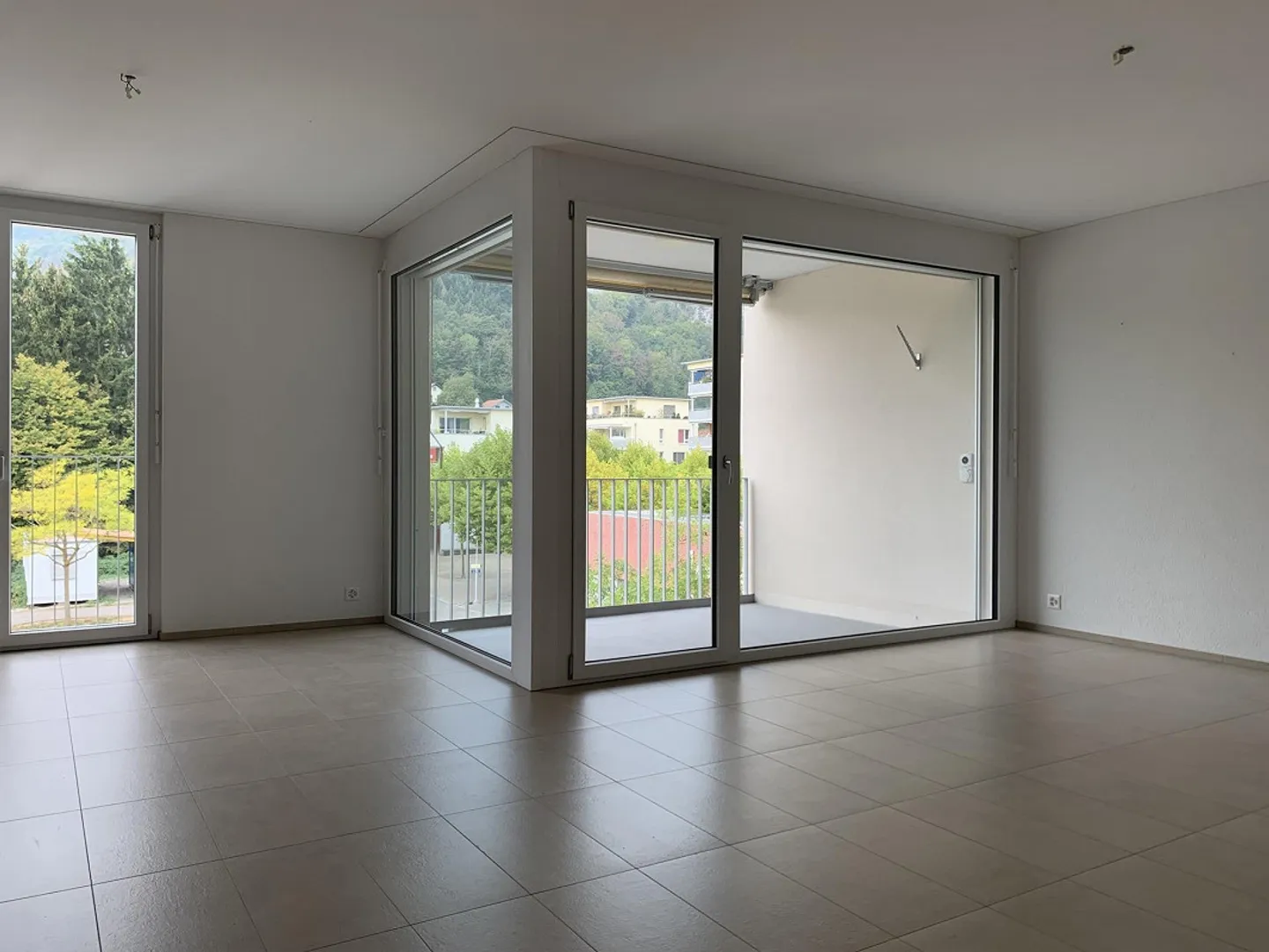 Moderne und grosszügige Wohnung - Foto 6 von 13