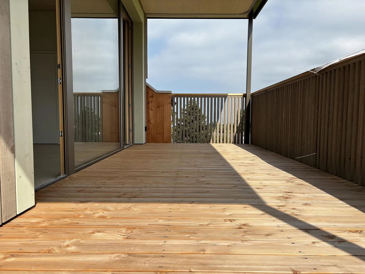 Newly built 5.5-room apartment - Photo 3 of 16
