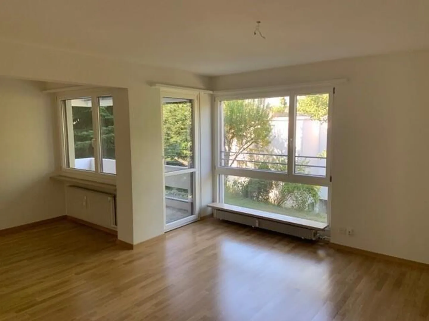 4.5-room apartment with new, modern fitted kitchen in Oberwil - Photo 4 of 9