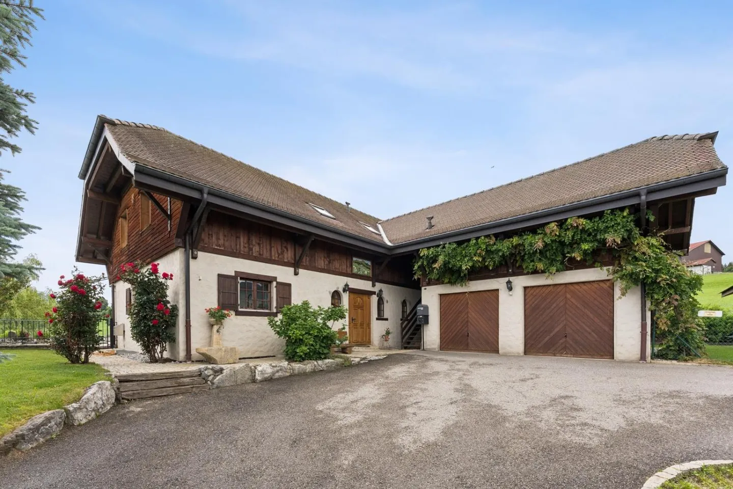 Magnificent exceptional property 10 minutes from Bulle and 20 minutes from - Photo 8 of 9