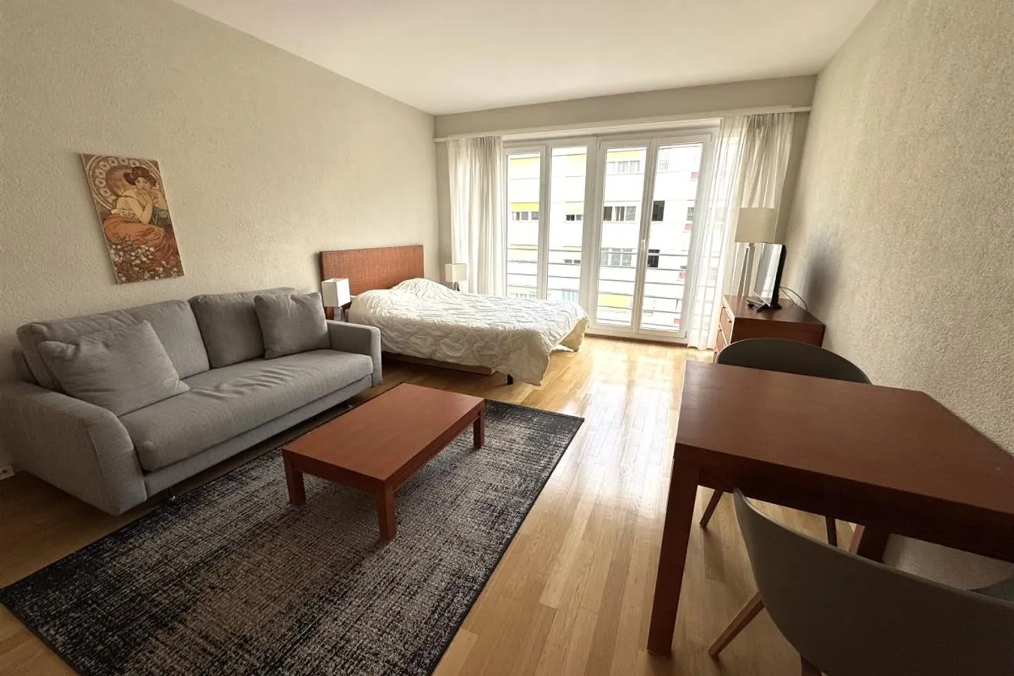 Charming Studio in Eaux-Vives - Photo 2 of 5