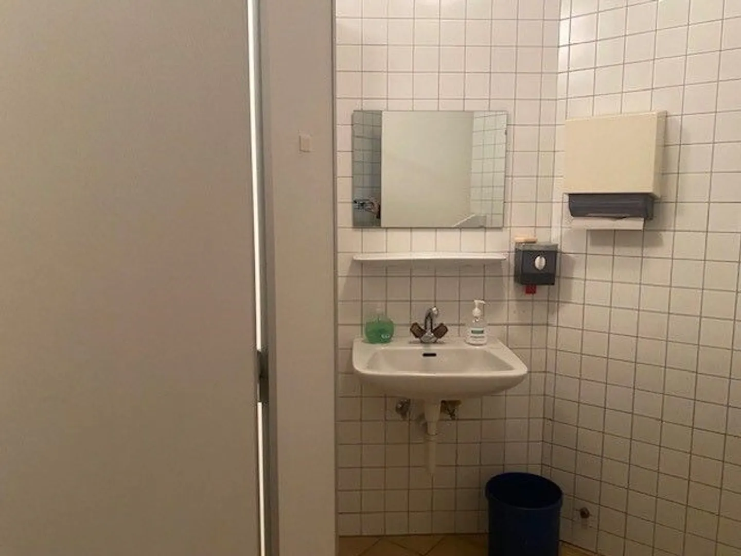 Bureau à louer - Photo 9 sur 10