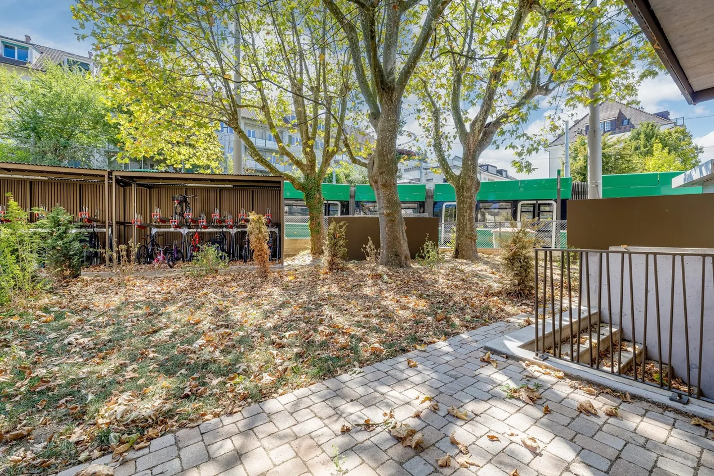 Moderne Garten-Maisonette in Riehen - Foto 10 von 25