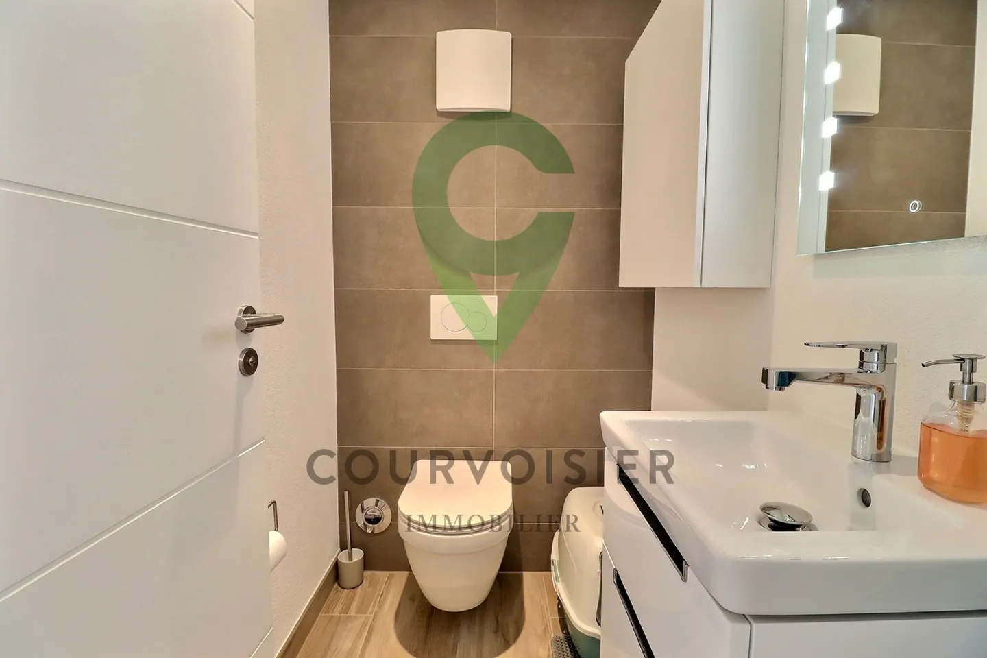 Charming Apartment in Pompaples - Photo 3 of 11