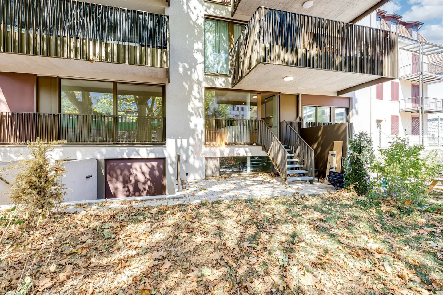Moderne Garten-Maisonette in Riehen - Foto 12 von 25