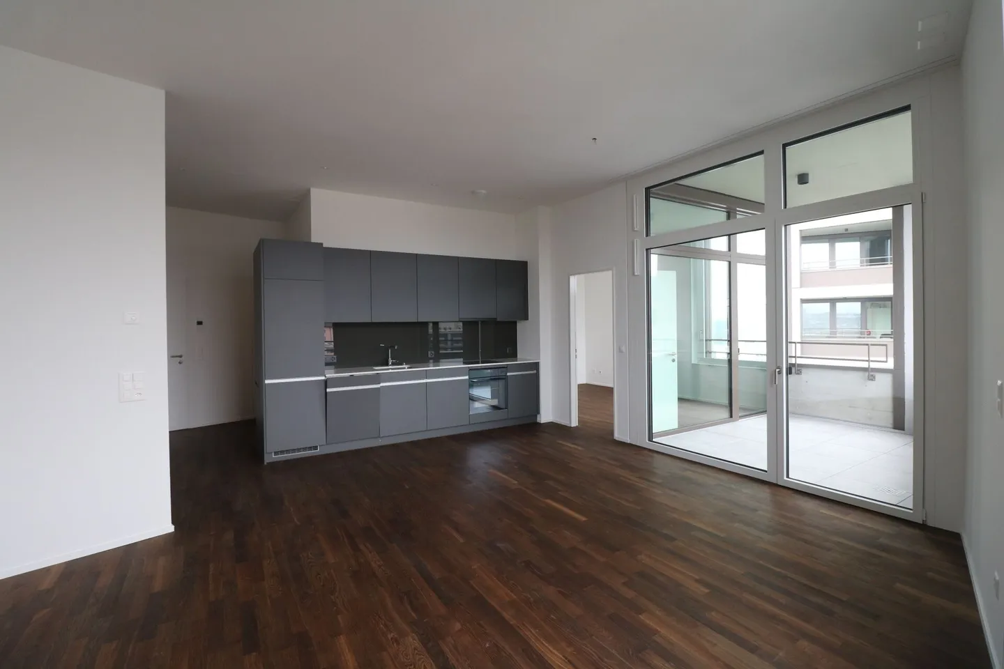 Schöne 2.5-Zimmerwohnung mit Panoramablick - Foto 4 di 8