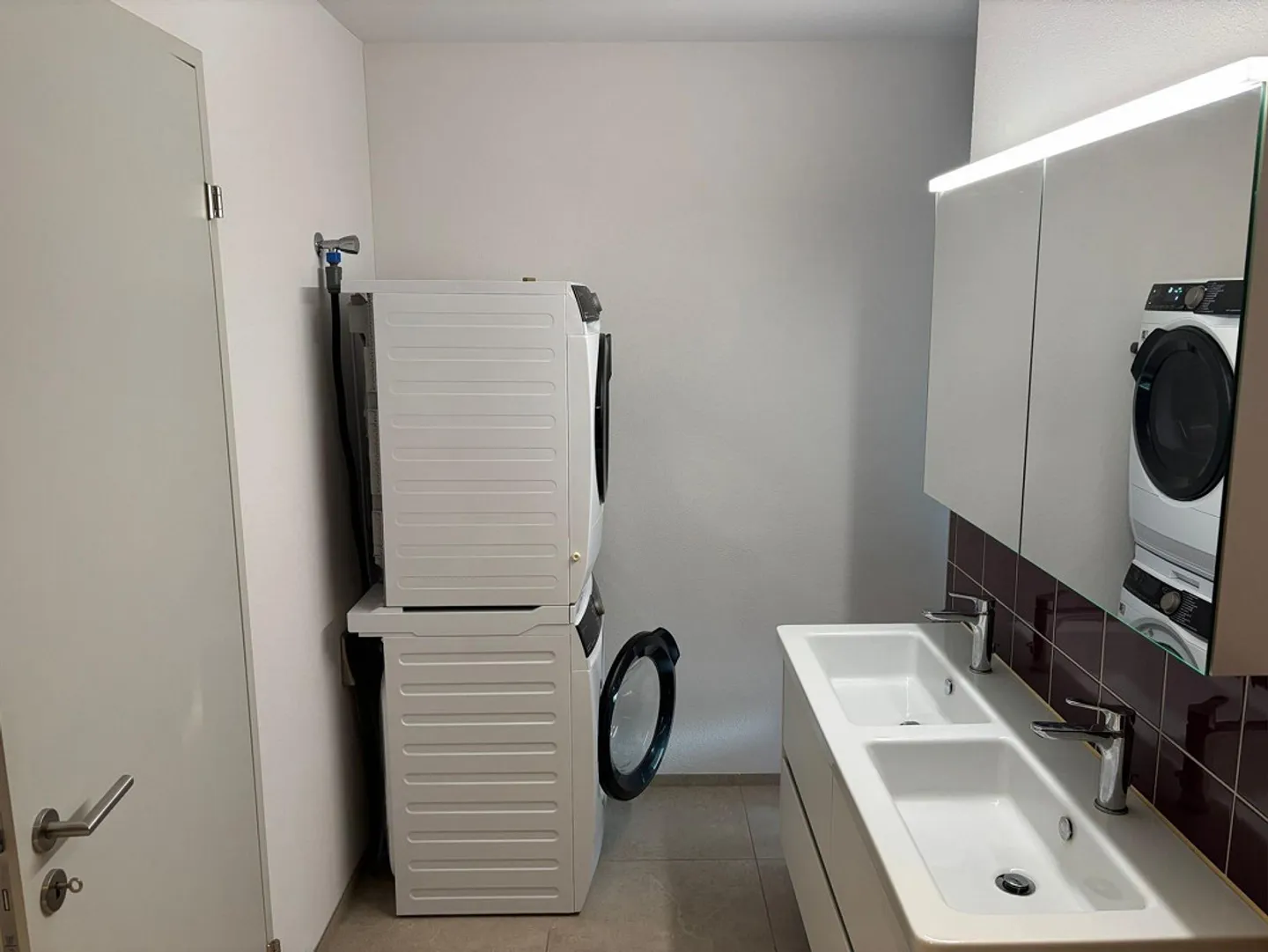 Affittuario cercasi: Luminoso appartamento di 3.5 locali a Zurigo Wollishofen - Foto 9 di 11