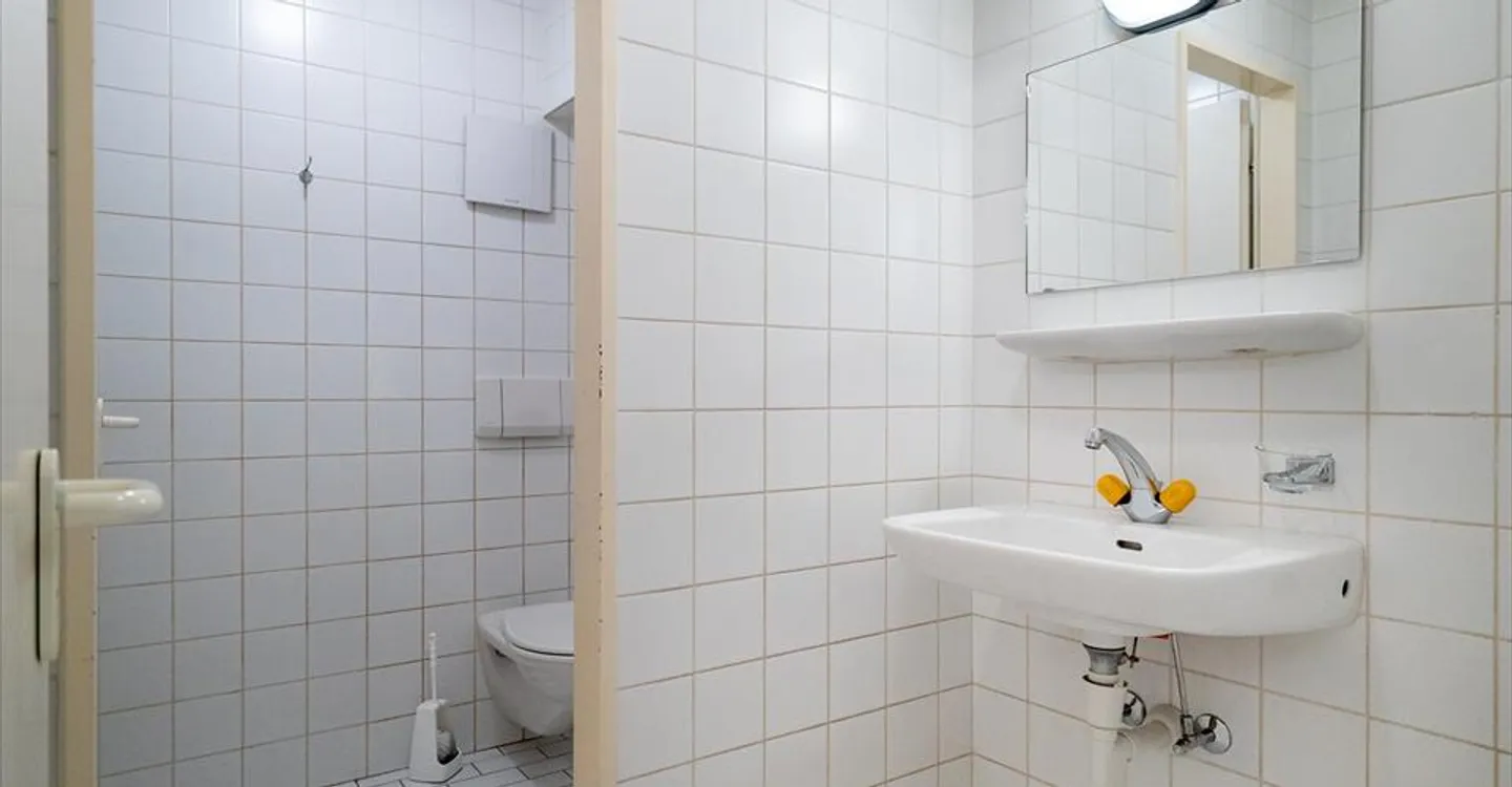 Immeuble mixte à louer - Photo 4 sur 13