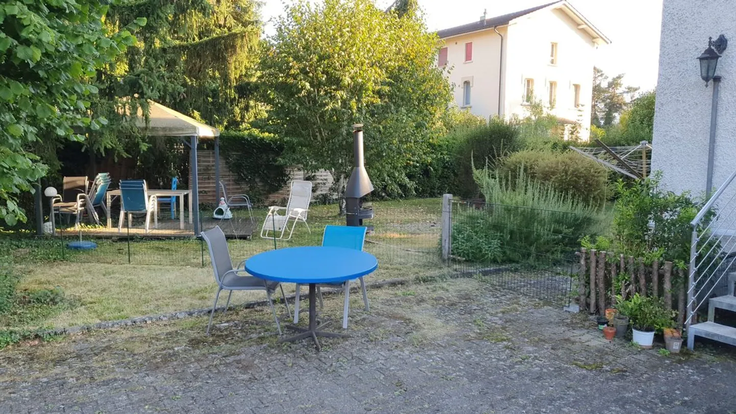 Casa familiare di 7,5 stanze a Delémont - Su 4 livelli, ultra-flessibile e pronta - Foto 6 di 13