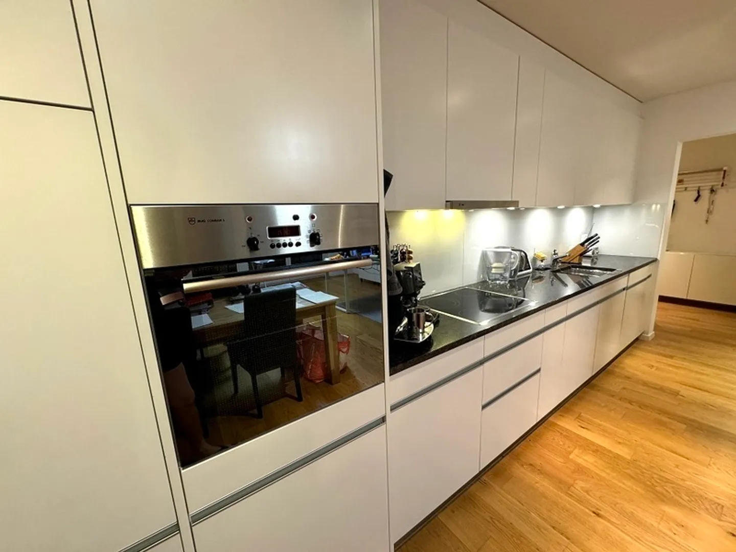 Furnished 2.5 Room Apartment - Photo 4 of 9