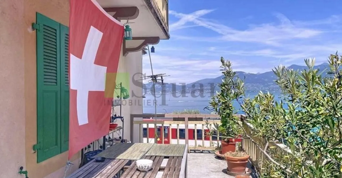 Vermietungshaus mit Panoramablick auf den Genfersee - Foto 1 von 3