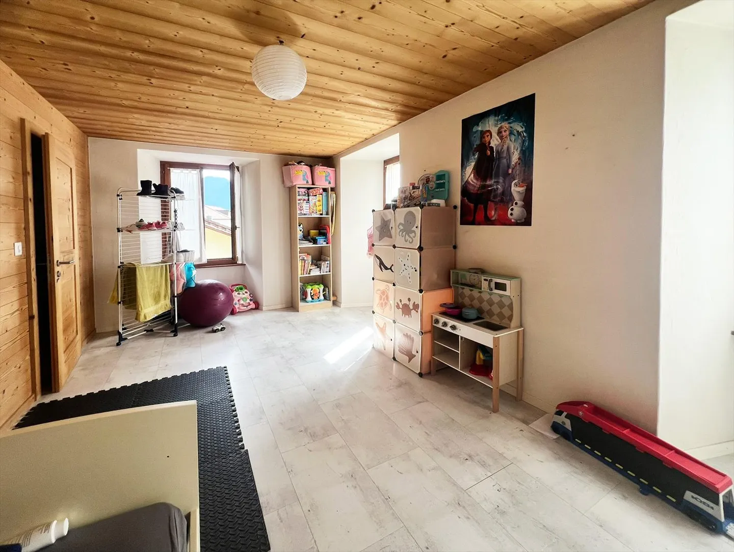 Appartement 4.5 pièces - Photo 3 sur 11