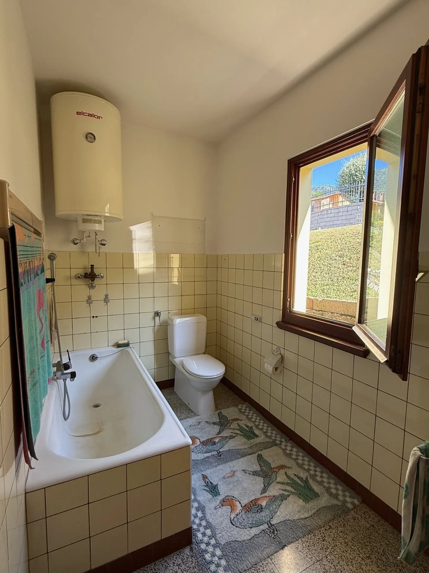 Einfamilienhaus, erweiterbar, komfortabel mit zwei großen Garagen - Foto 9 von 9